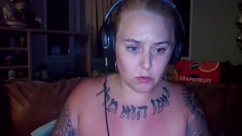 theauroramae -  online show from 07/07/26, 06:47