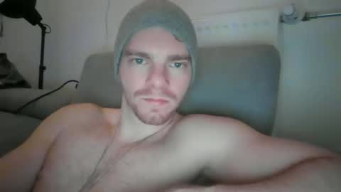 Snapshot of thebatguuy chatting on 12/15/24, 04:26 thebatguuy online show from 12/15/24, 04:26