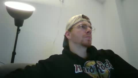 Snapshot of thebatguuy chatting on 02/01/25, 05:16 thebatguuy online show from 02/01/25, 05:16