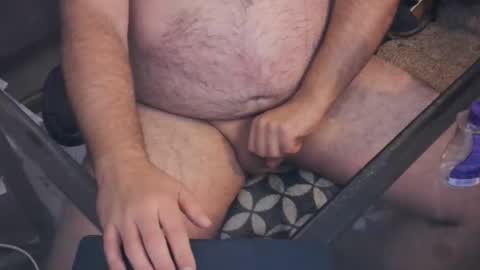 Snapshot of thebearking69 chatting on 10/19/25, 06:30 The Bear King online show from 10/19/25, 06:30