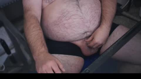 Snapshot of thebearking69 chatting on 10/28/25, 05:55 The Bear King online show from 10/28/25, 05:55