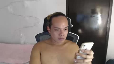 thebitch_cowbell online show from 11/04/25, 08:24