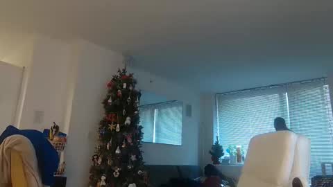 Snapshot of theblacklordmaster chatting on 12/17/25, 03:18 theblacklordmaster online show from 12/17/25, 03:18