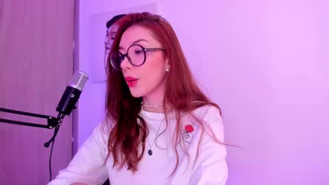 Snapshot of thecosmicgirl chatting on 02/10/25, 08:21 Alicia Alikath online show from 02/10/25, 08:21