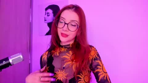 Snapshot of thecosmicgirl chatting on 02/12/25, 12:27 Alicia Alikath online show from 02/12/25, 12:27