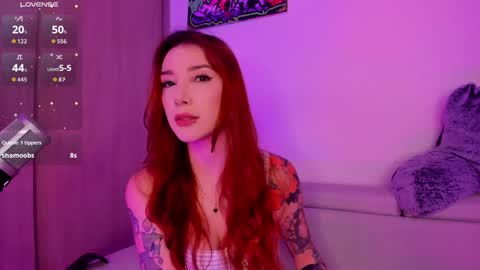 Snapshot of thecosmicgirl chatting on 09/14/25, 01:38 Alicia Alikath online show from 09/14/25, 01:38