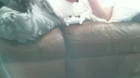 Snapshot of thedalenator chatting on 10/16/25, 10:00 thedalenator online show from 10/16/25, 10:00