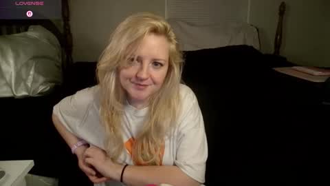 Kassandra Grant online show from 06/05/26, 01:23