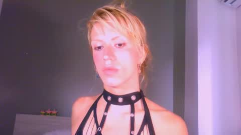 Yolanda online show from 07/19/26, 06:39
