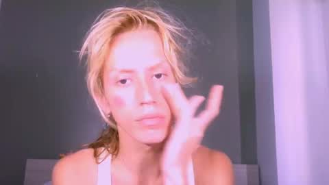 Yolanda online show from 07/20/26, 02:48