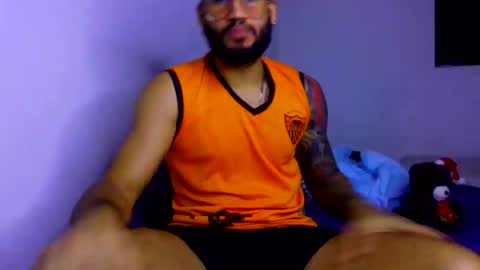 Snapshot of thedragonboyxxx chatting on 02/08/26, 04:49 thedragonboyxxx online show from 02/08/26, 04:49