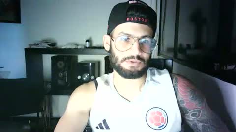 Snapshot of thedragonboyxxx chatting on 07/02/26, 03:23 thedragonboyxxx online show from 07/02/26, 03:23