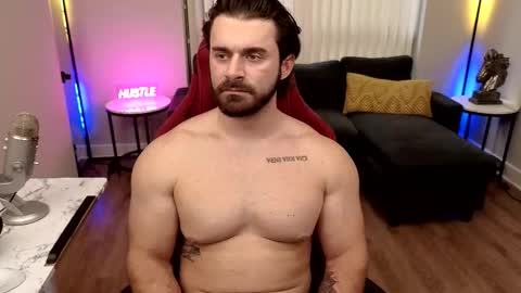 Snapshot of theeestallion33 chatting on 10/30/25, 09:48 The Stallion online show from 10/30/25, 09:48