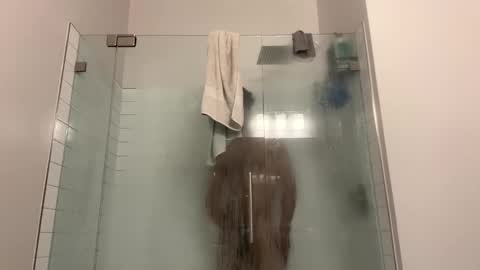 Snapshot of theekingcapo chatting on 01/08/25, 08:50 king capo thee online show from 01/08/25, 08:50