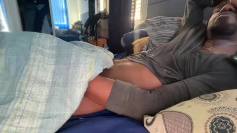 theeshooterr online show from 10/09/25, 03:21