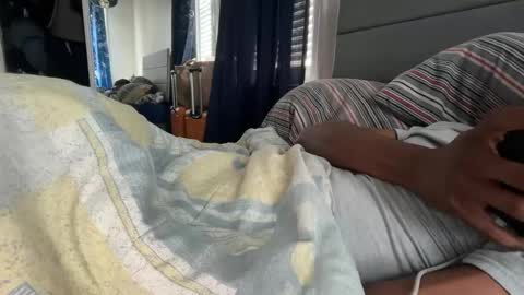 theeshooterr online show from 10/15/25, 03:23