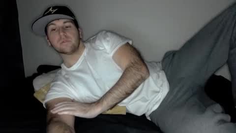 Theetwohander online show from 12/22/24, 08:49