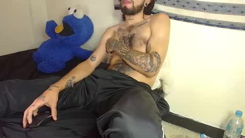 independent Model online show from 02/05/25, 07:20