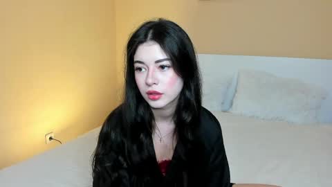 Snapshot of thegirlyoullcomebackto chatting on 05/26/26, 04:25 Anora online show from 05/26/26, 04:25
