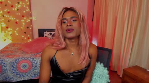 Goldie online show from 02/06/25, 11:04