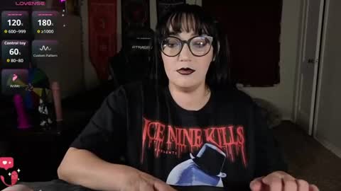 Snapshot of thegothmilf chatting on 08/07/26, 05:09 TheGothMilf online show from 08/07/26, 05:09