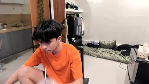 Green online show from 12/11/24, 04:42