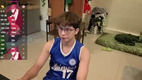 Green online show from 07/24/26, 07:06