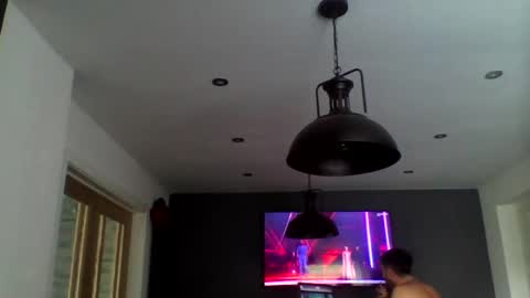 Snapshot of thehammerhead90 chatting on 06/13/26, 02:59 thehammerhead90 online show from 06/13/26, 02:59