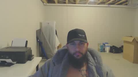 Snapshot of thehawaiian93 chatting on 11/11/25, 06:35 thehawaiian93 online show from 11/11/25, 06:35