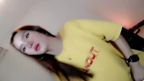 laisa online show from 02/16/25, 07:37