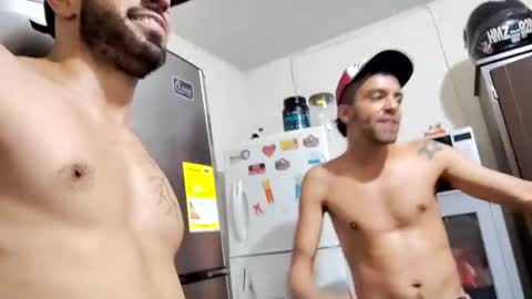thehousedog online show from 02/03/25, 04:57