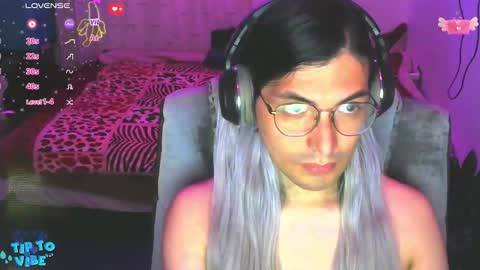 Jav online show from 11/18/25, 03:45