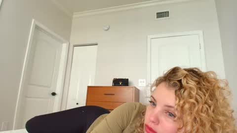 Lily Marie online show from 01/30/25, 07:48