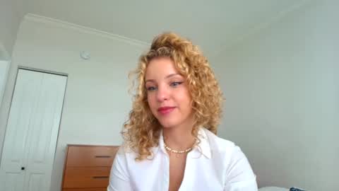 Lily Marie online show from 02/20/25, 07:08