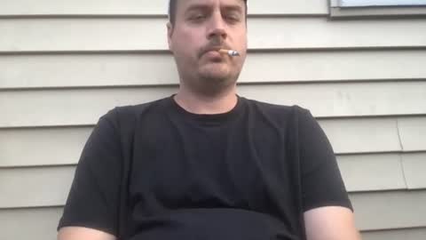 Snapshot of thel0stboybigcock chatting on 08/05/26, 11:17 thel0stboybigcock online show from 08/05/26, 11:17
