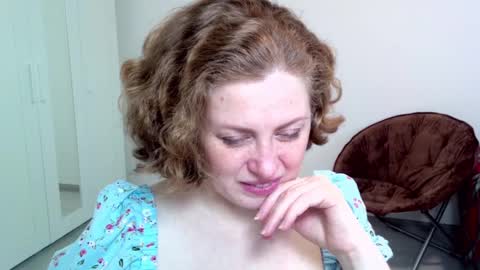 Ella online show from 01/19/25, 07:15
