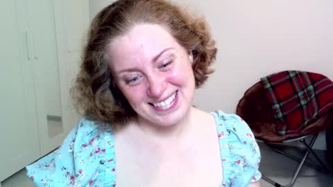 Ella online show from 02/06/25, 04:47