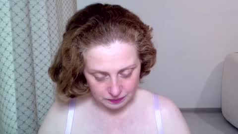 Snapshot of theladysblush chatting on 11/07/25, 07:08 Ella online show from 11/07/25, 07:08