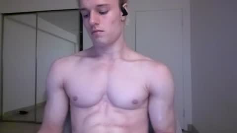 Snapshot of thelevimeyers chatting on 07/16/26, 02:39 thelevimeyers online show from 07/16/26, 02:39