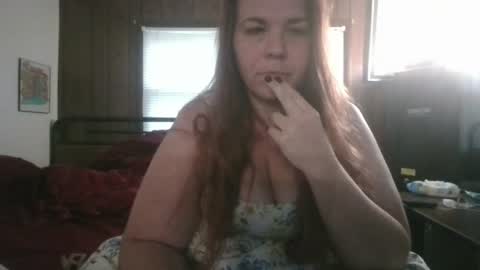 Snapshot of theloglady757013 chatting on 06/28/26, 11:55 theloglady757013 online show from 06/28/26, 11:55