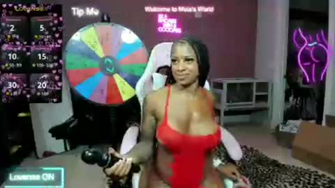 Snapshot of themanseater chatting on 06/26/26, 02:38 Themaneater online show from 06/26/26, 02:38