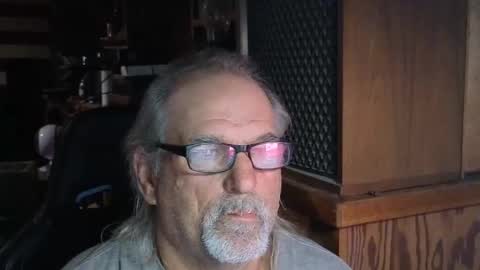 Snapshot of themasseure1 chatting on 04/20/26, 11:46 themasseure1 online show from 04/20/26, 11:46