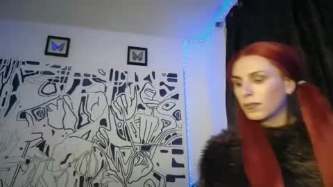 Snapshot of thematryoshka chatting on 10/08/25, 11:24 Lucy Lucy online show from 10/08/25, 11:24