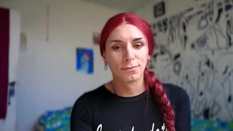 Snapshot of thematryoshka chatting on 10/15/25, 07:25 Lucy Lucy online show from 10/15/25, 07:25