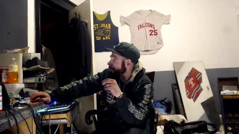 sledge online show from 02/08/25, 04:14