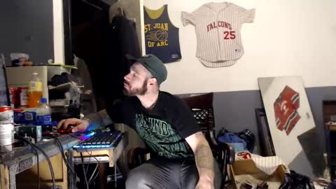 sledge online show from 02/13/25, 08:38
