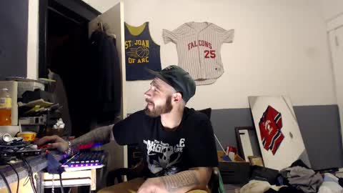 sledge online show from 02/18/25, 04:26