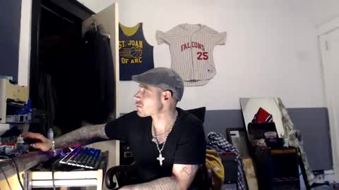 sledge online show from 02/25/25, 01:06