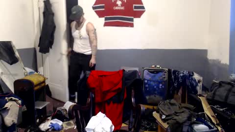 sledge online show from 03/05/25, 09:15
