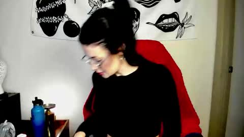 themelrose online show from 10/23/25, 08:29